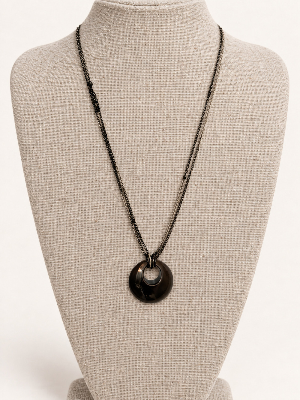 βοΈ Metal Necklace | Minimal Statement | Black π